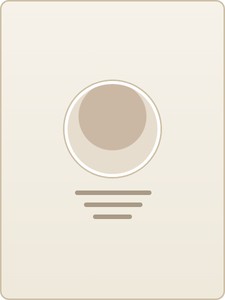 The Centered portrait template: the child&rsquo;s portrait in the middle of the back cover with their name, grade and year beneath.